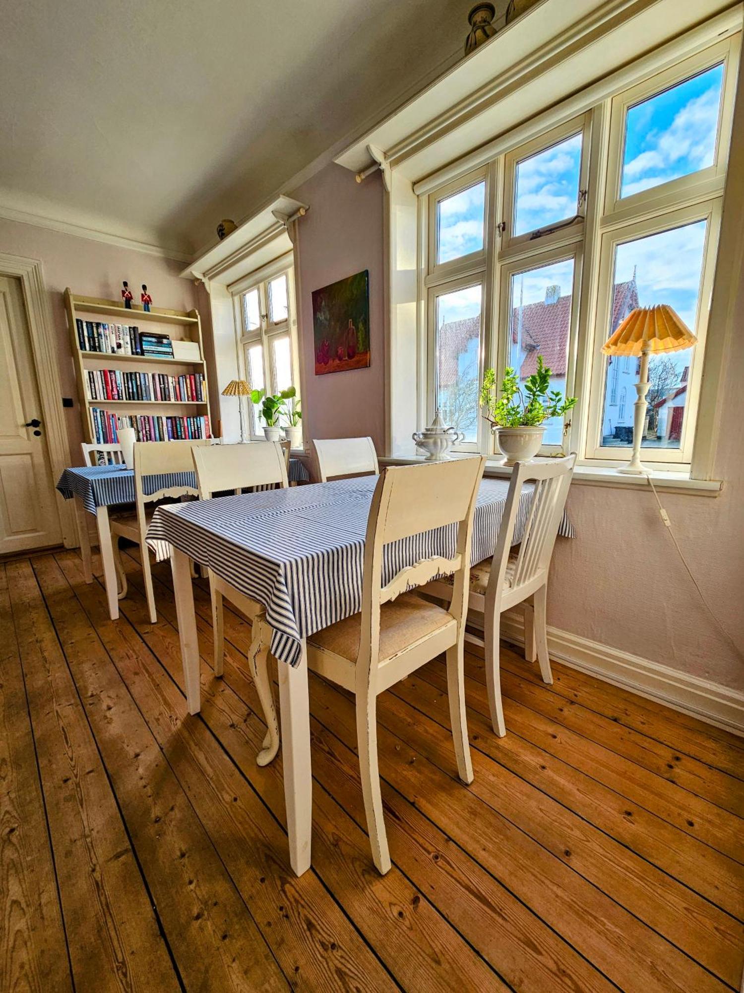 Villa Vendel B&B Løkken Exteriör bild